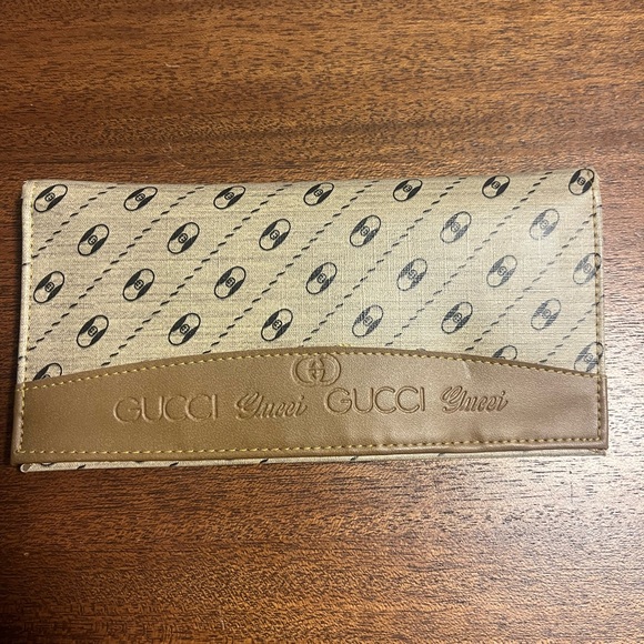 Gucci Handbags - Gucci Beige and Brown Card Holder/wallet